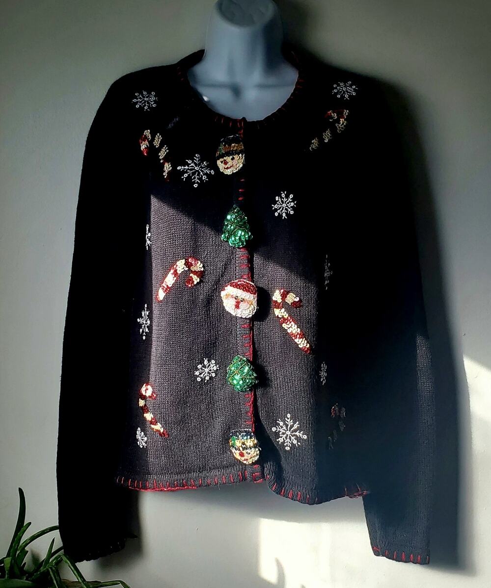 White Stag Womens Embroidered Sequin Christmas Sweater Size Small Santa Festive
